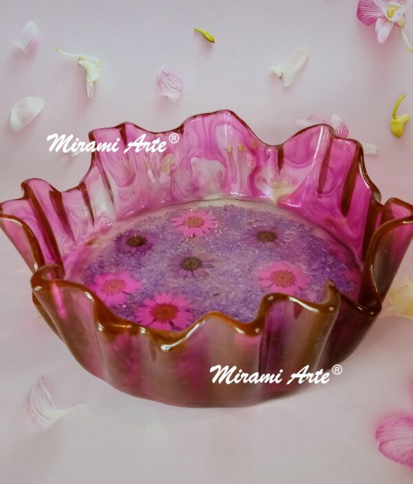 Fuente con Flores Naturales en Resina - Imagen 2