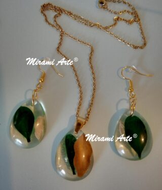 Conjunto Colgante y Aros en Resina Transparente